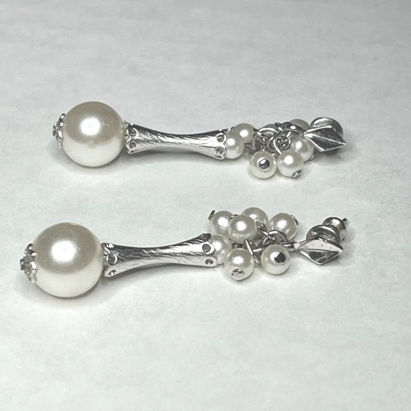 Vintage Faux-Pearl Drop Dangle Earrings - Picture 5 of 6